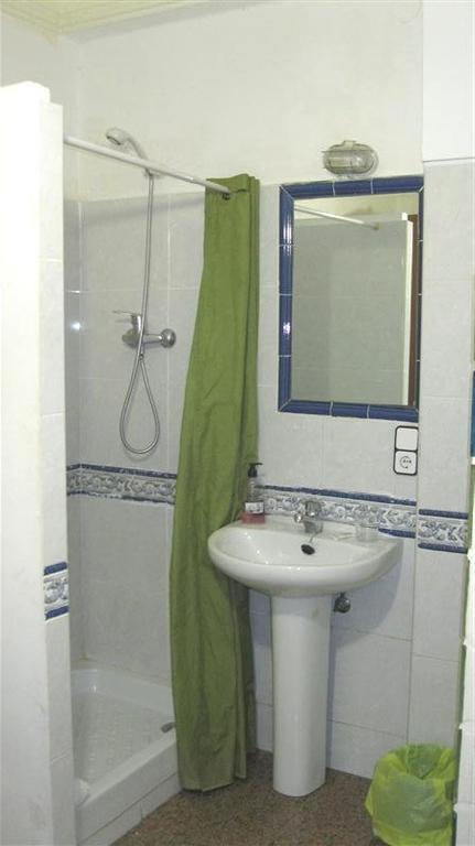 Pension Iglesias Zaragoza Rum bild